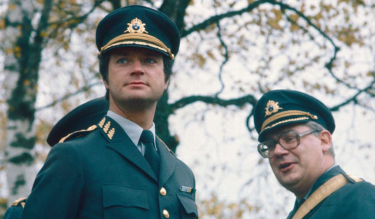 King Carl XVI Gustav with regimental leaders